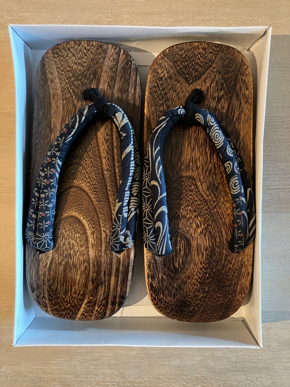 Japanese Geta Sandals with Navy Patterned Thongs